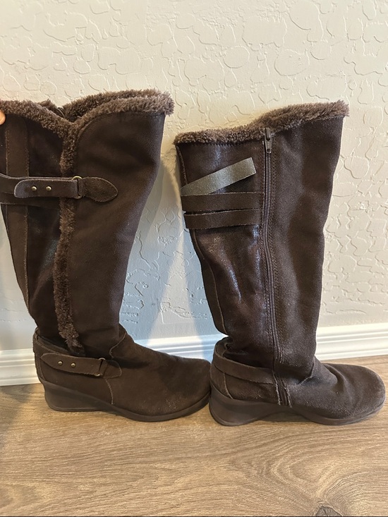 BareTraps Shoes - BareTraps Women's Dark Brown Leather Suede Knee-high Boots size 7.5M